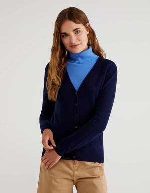 Dark blue V-neck cardigan in pure Merino wool