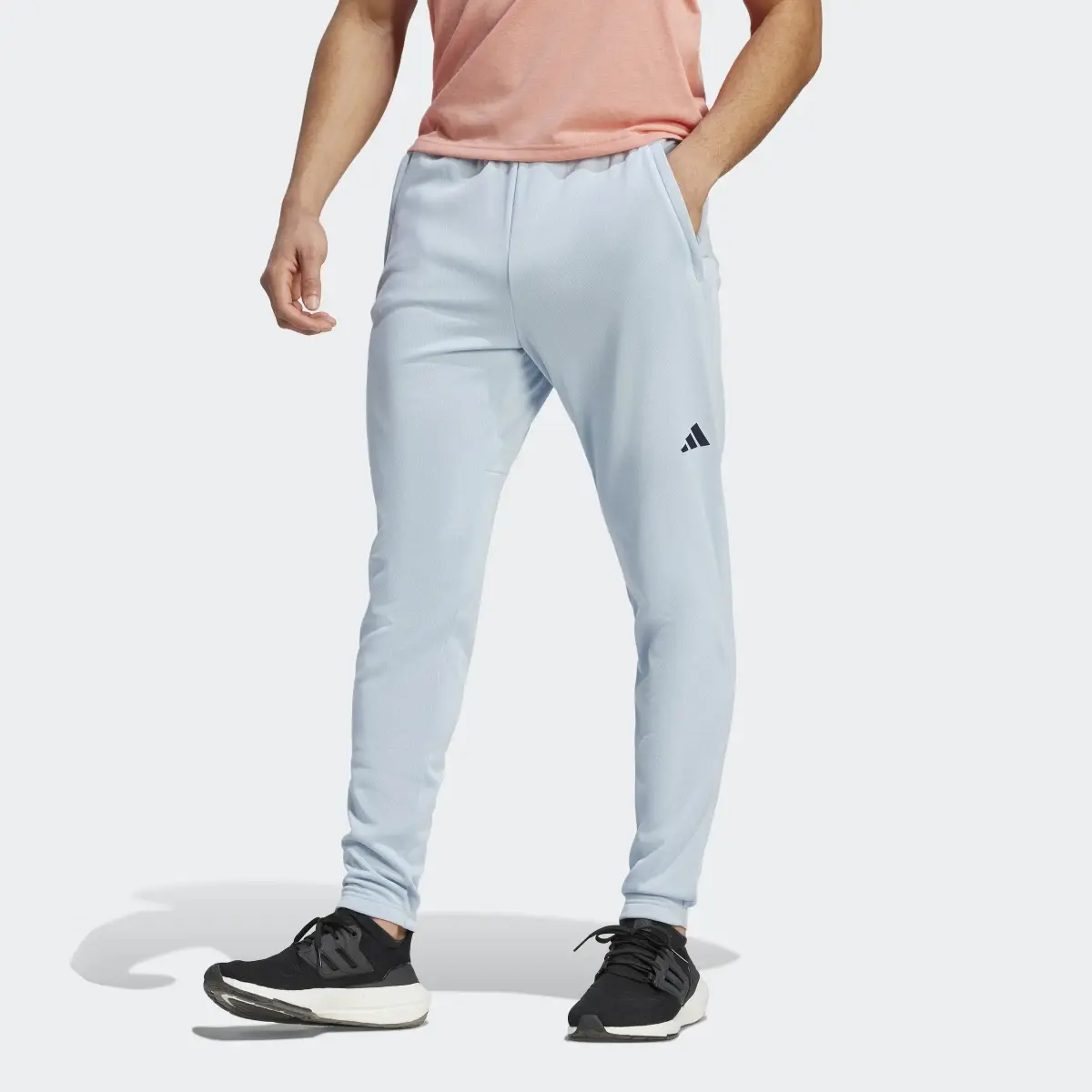 Adidas Pantalon de training Train Essentials Seasonal. 1