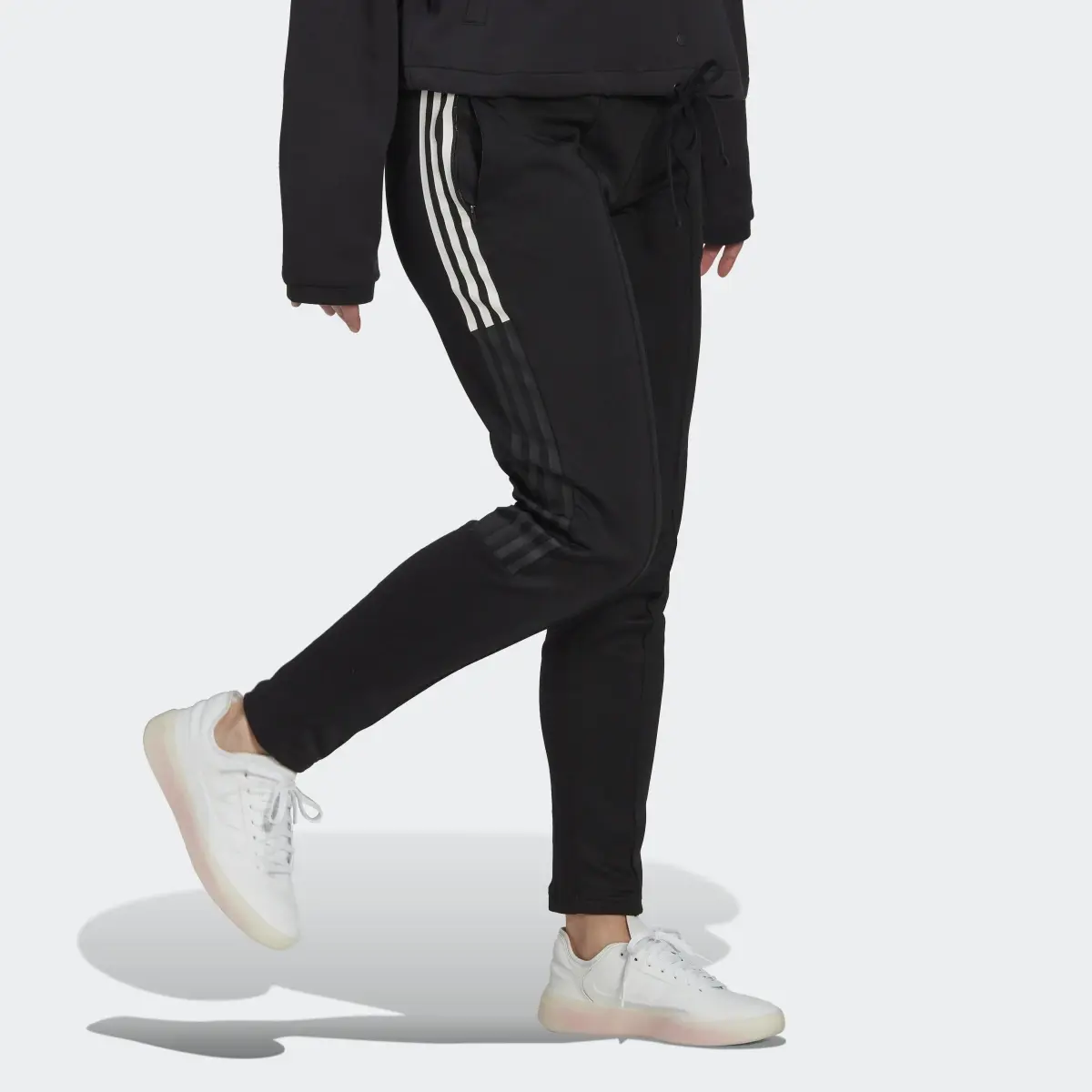 Adidas Tricot Joggers. 3