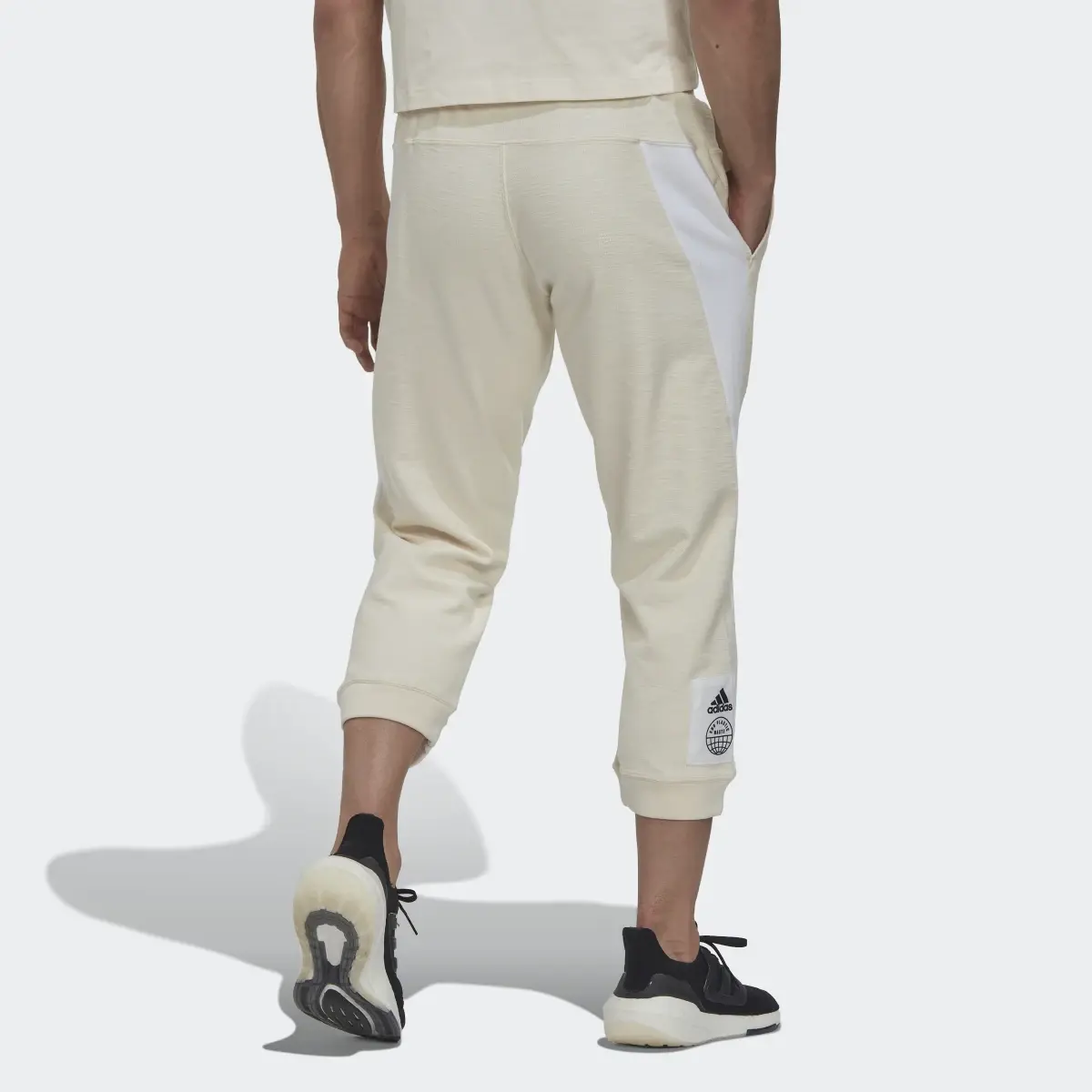 Adidas Woven Joggers (Gender Neutral). 3