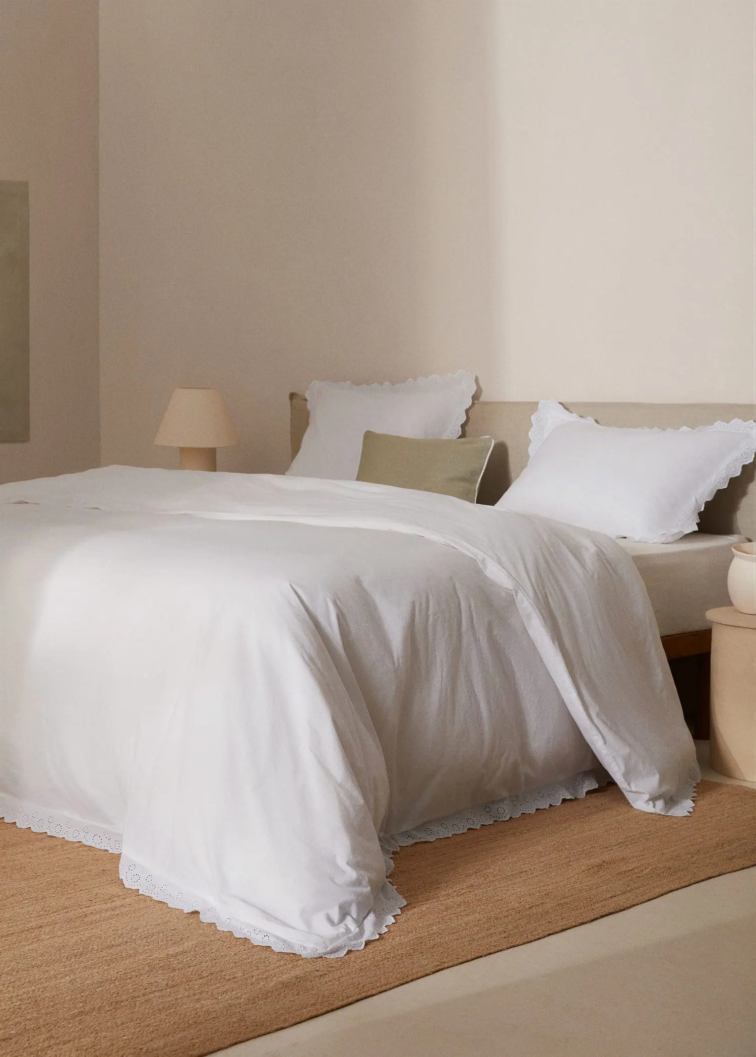 Mango Funda nórdica algodón volante bordado cama 135cm. 2