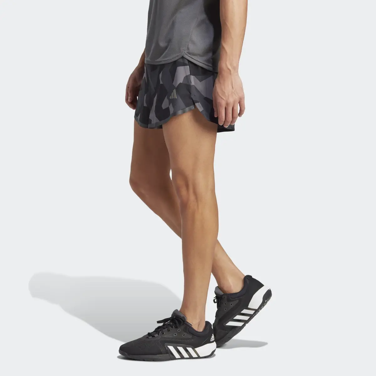 Adidas Pantalón corto Designed for Training Pro Series Strength. 2