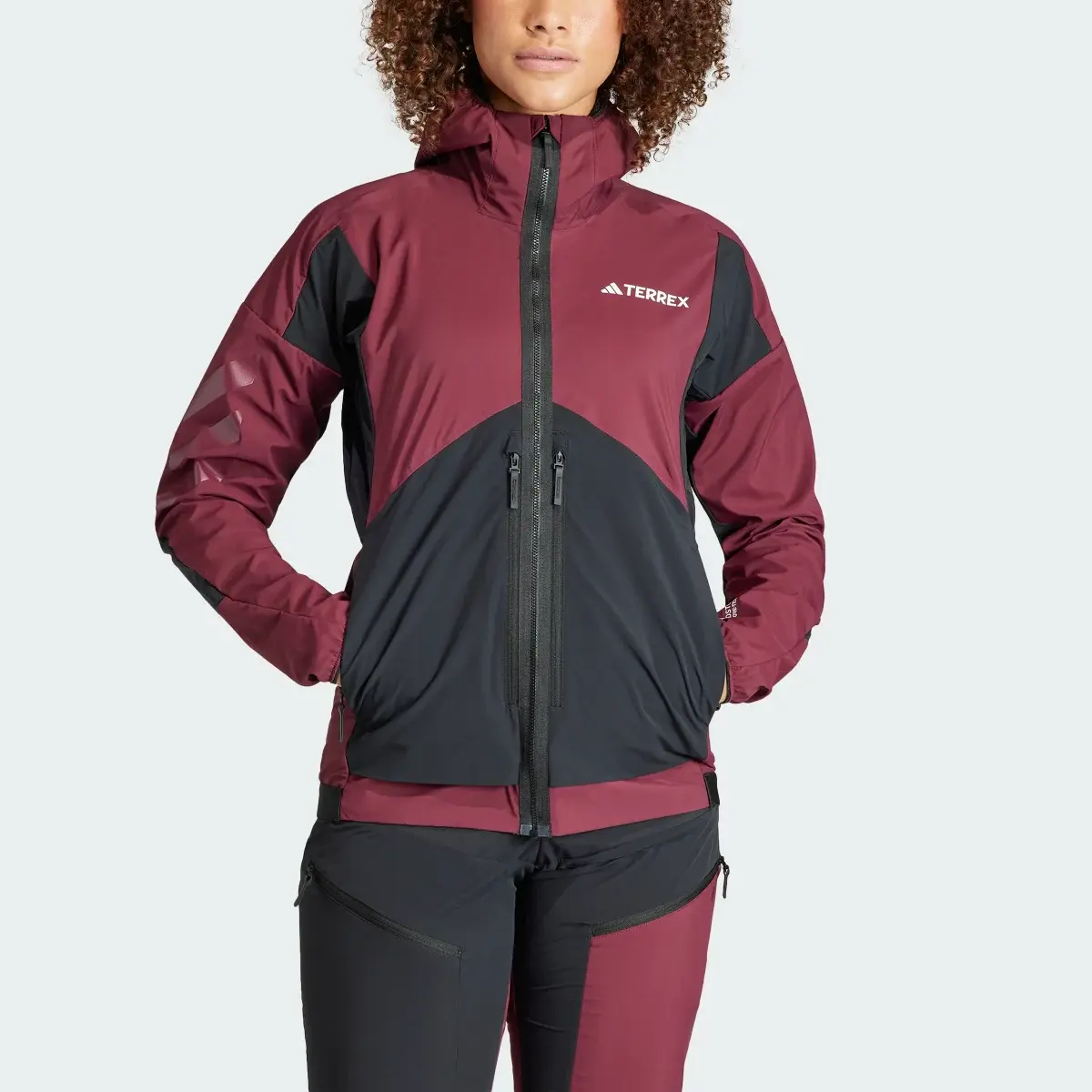 Adidas Terrex Techrock Softshelljacke. 1