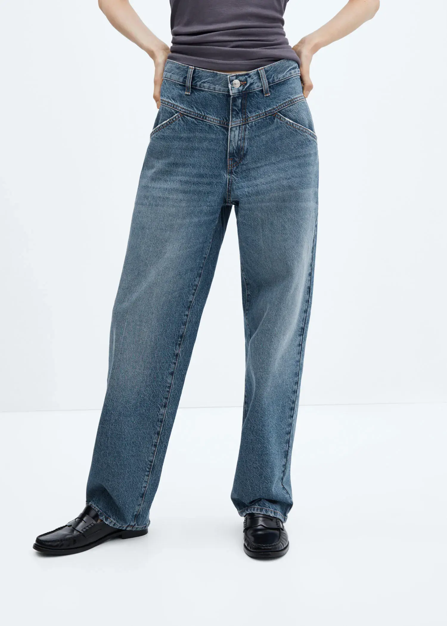 Mango High-waist wideleg jeans with seams. 2
