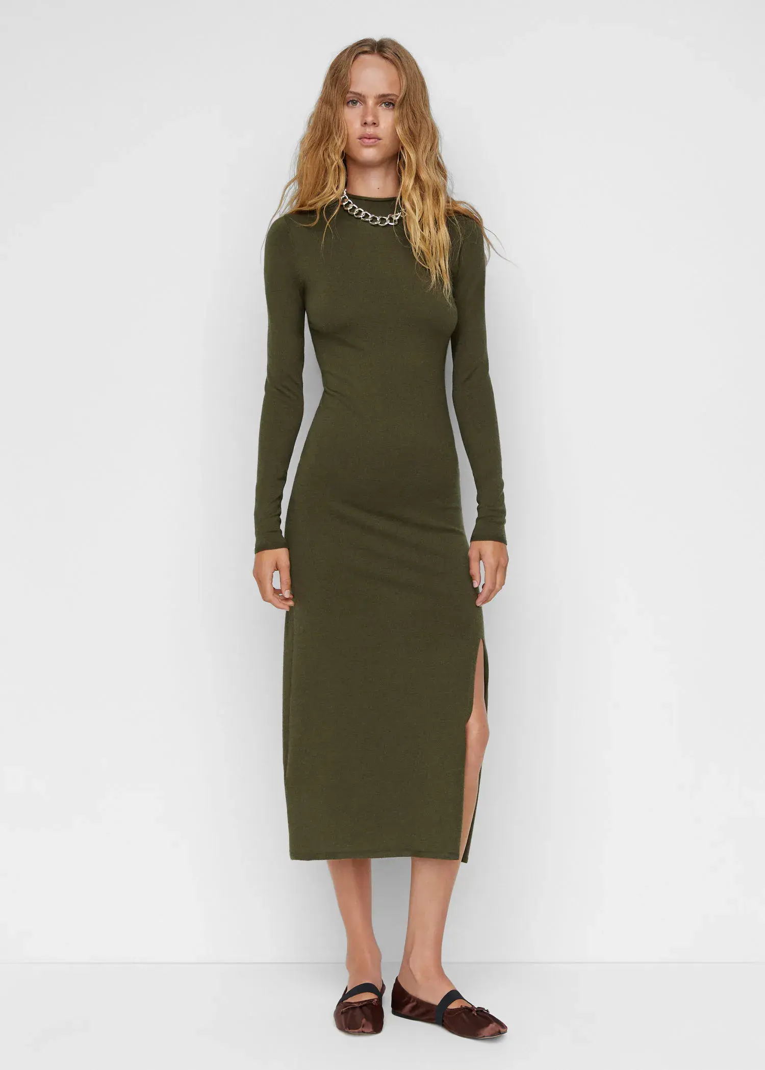 Mango Knitted dress with side slit . 2