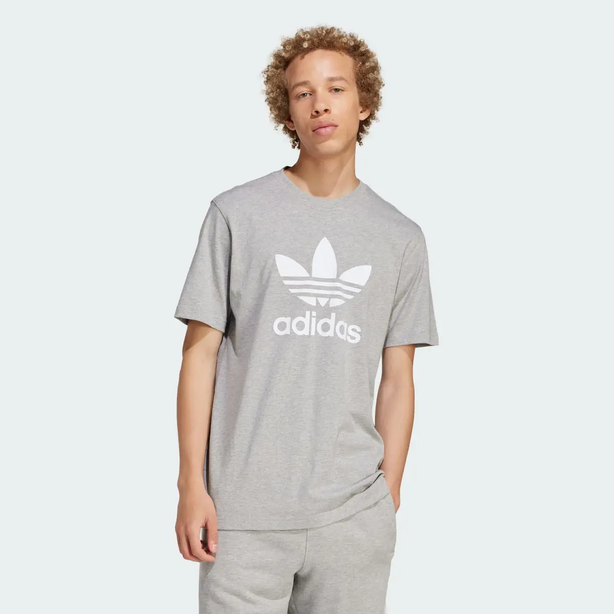 Adidas Adicolor Trefoil Tee. 2