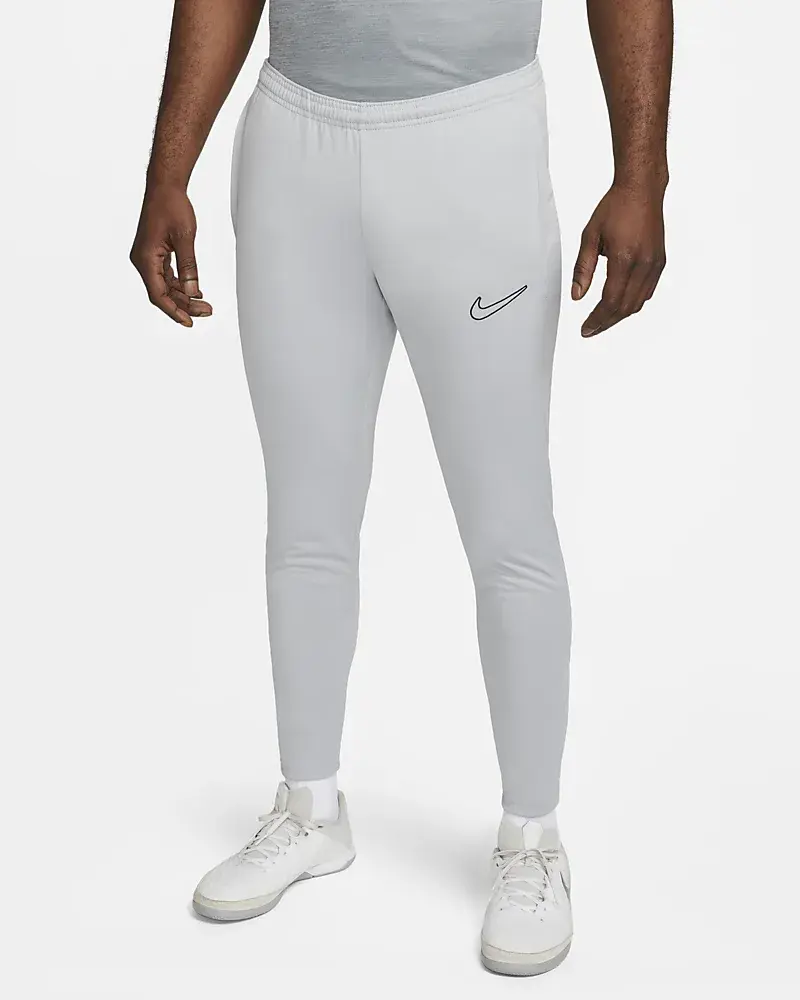 Nike Dri-FIT Academy. 1