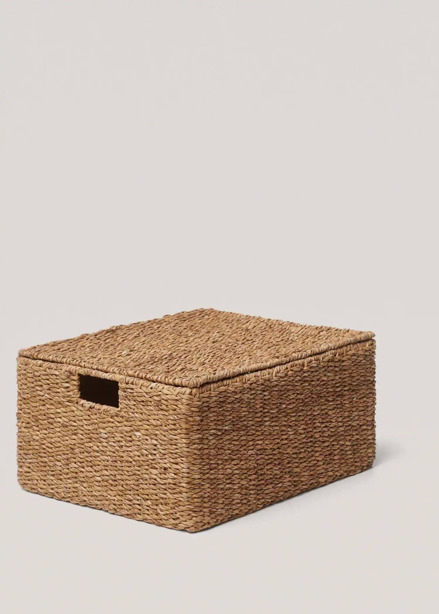 Mango Braided basket with handles 45x35cm. 3