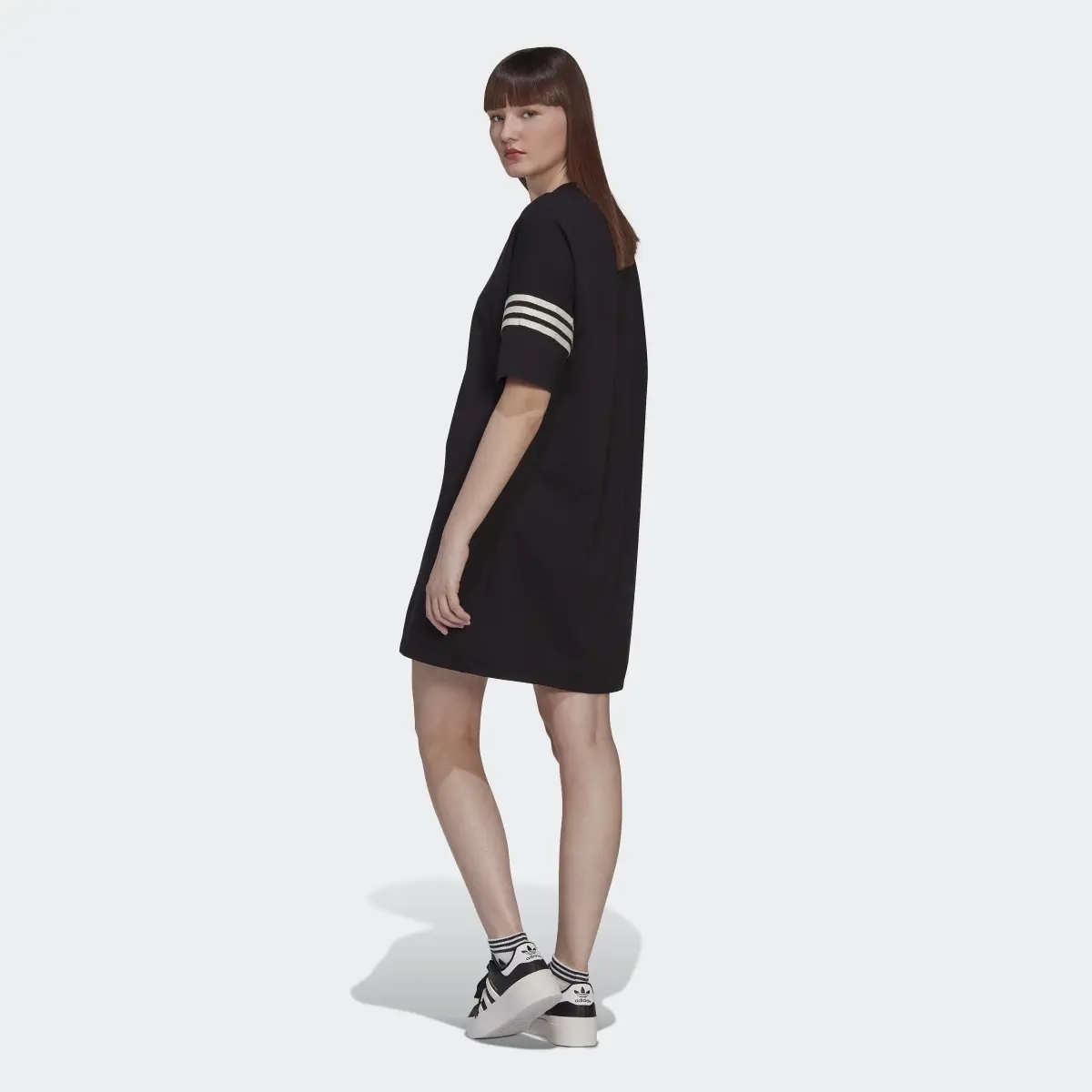 Adidas Adicolor Neuclassics Tee Dress. 3