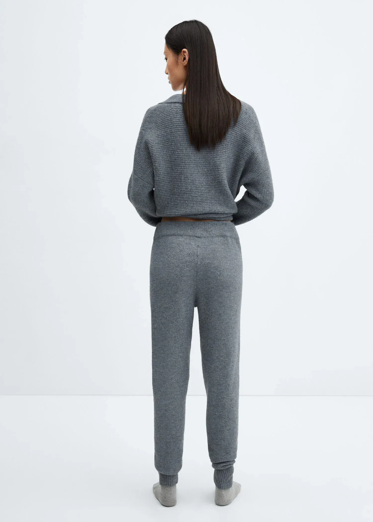 Mango Knit jogger-style trousers. 3