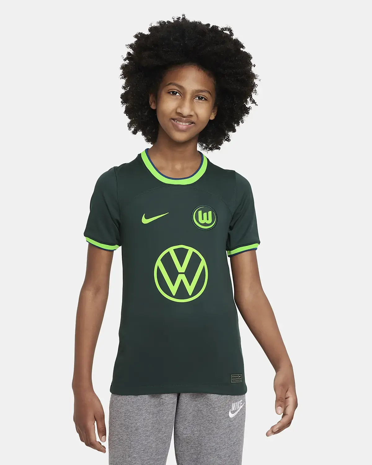 Nike VfL Wolfsburg 2022/23 Stadium (wersja wyjazdowa). 1