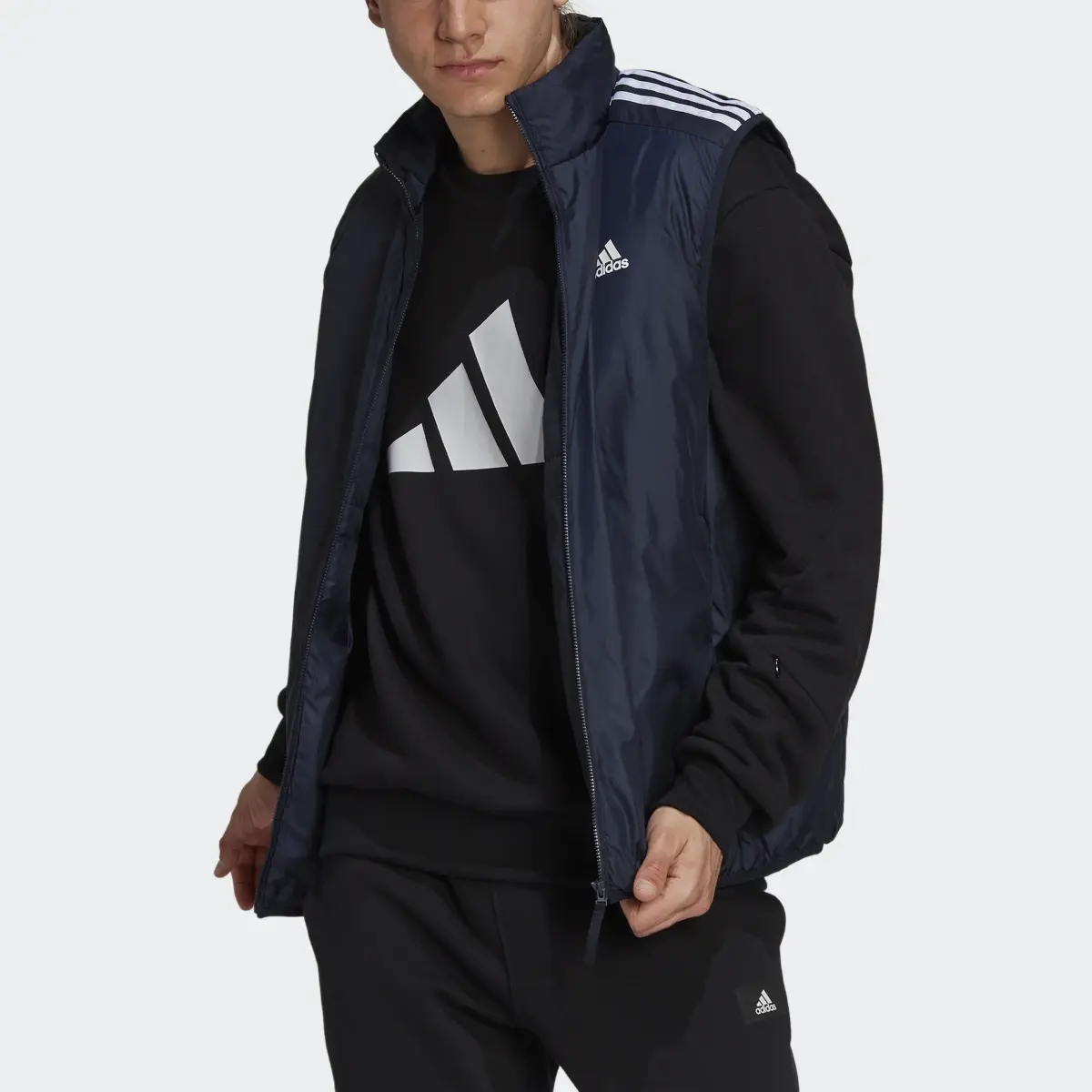 Adidas Colete com Isolamento Essentials. 1