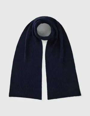 scarf in wool and cashmere blend