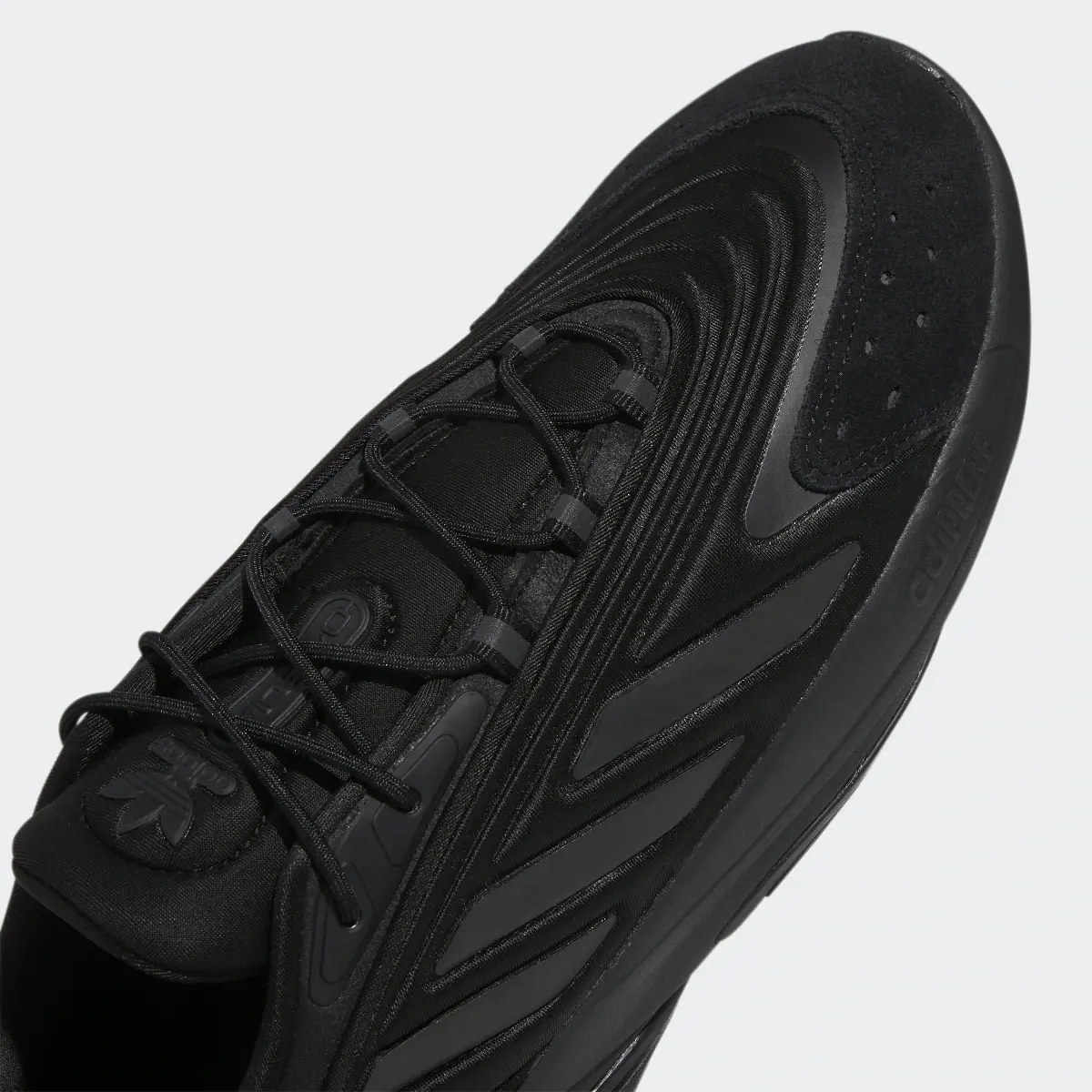 Adidas Ozelia Ayakkabı. 3