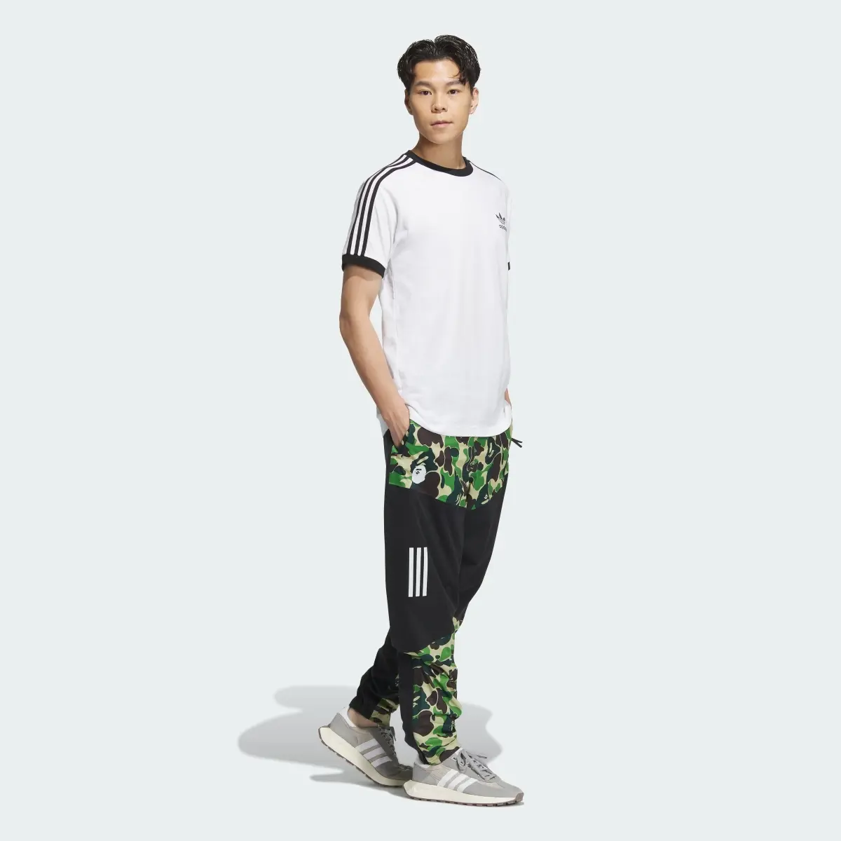 Adidas BAPE x adidas Golf WIND.RDY Pants. 3