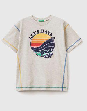 Erkek Çocuk Gri Mix Havlu Gökkuşağı Baskılı T Shirt