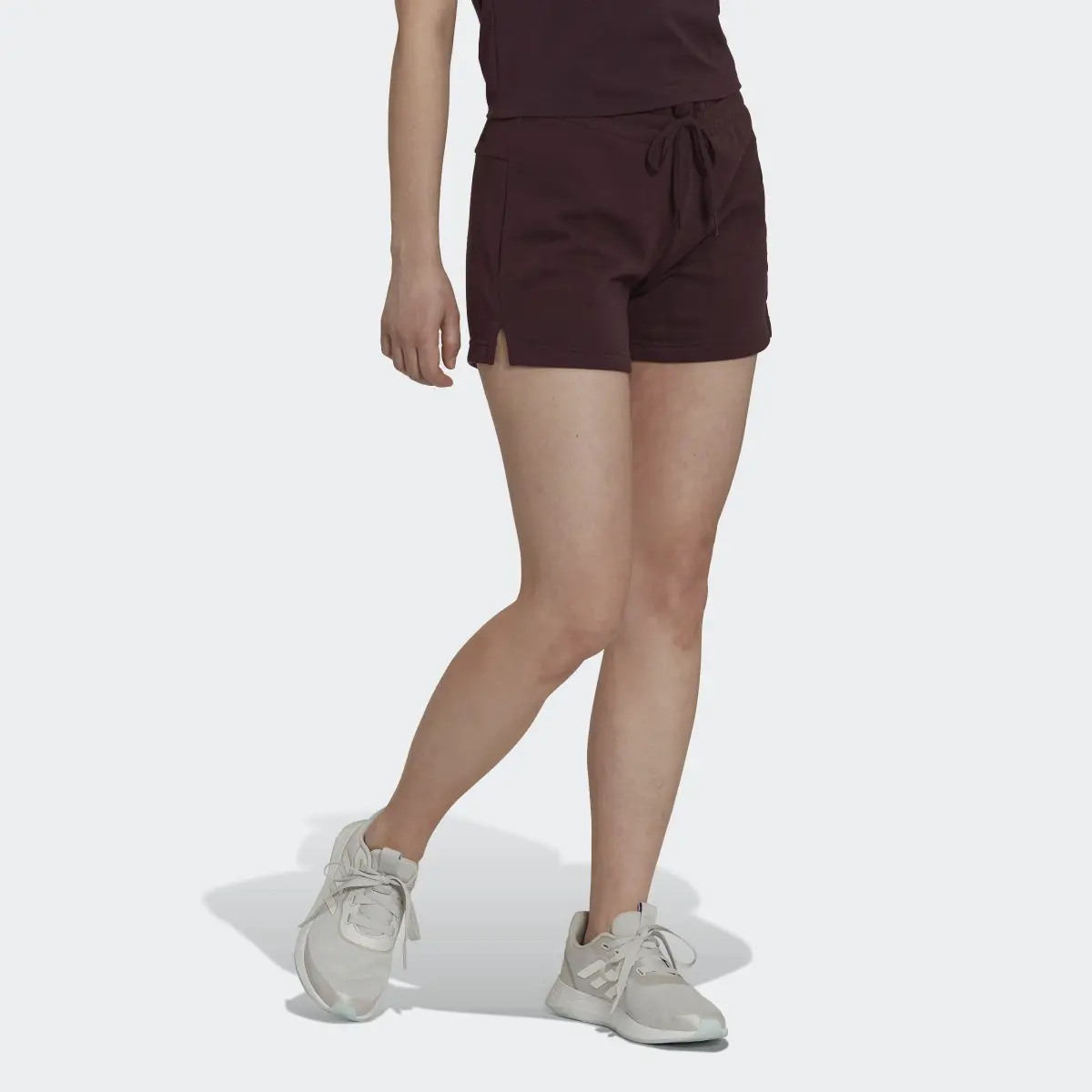 Adidas Essentials Slim Logo Shorts. 3