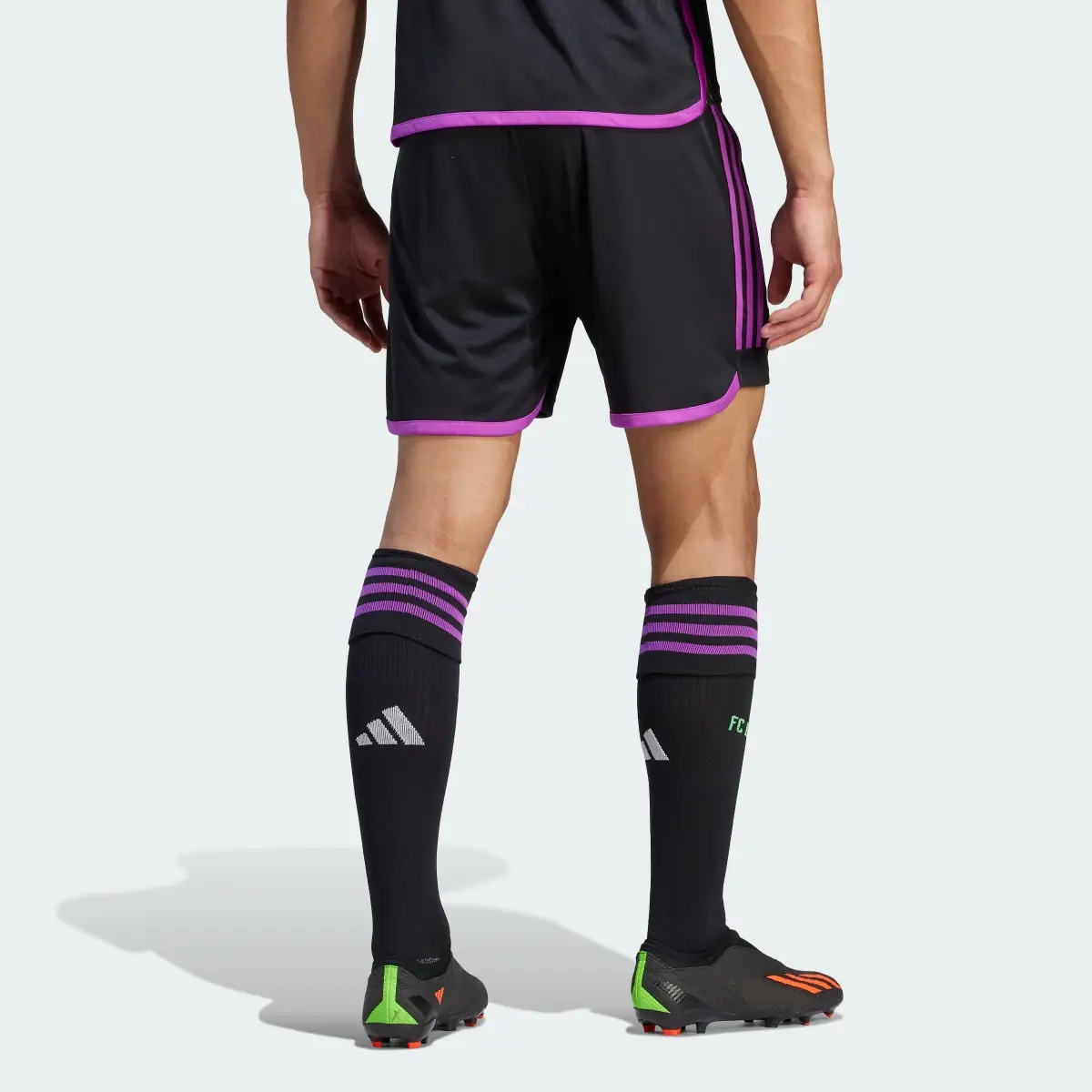 Adidas Short Away 23/24 FC Bayern München. 2