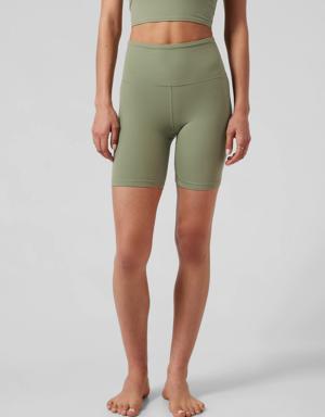 Athleta Ultra High Rise Elation 7&#34 Short green