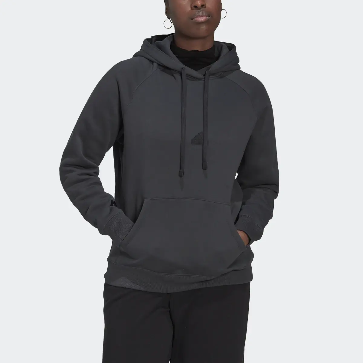 Adidas Sweatshirt Oversize com Capuz. 1