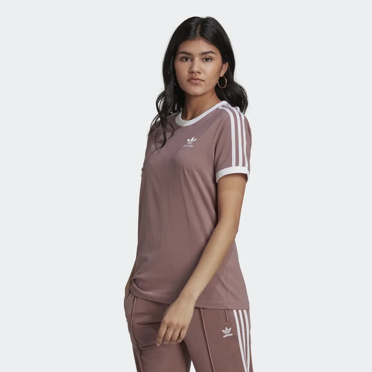 Adidas Adicolor Classics 3-Stripes Tee. 2