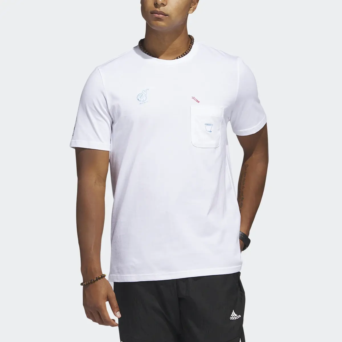 Adidas Playera con Bolsillo Change Through Sports Estampada. 1