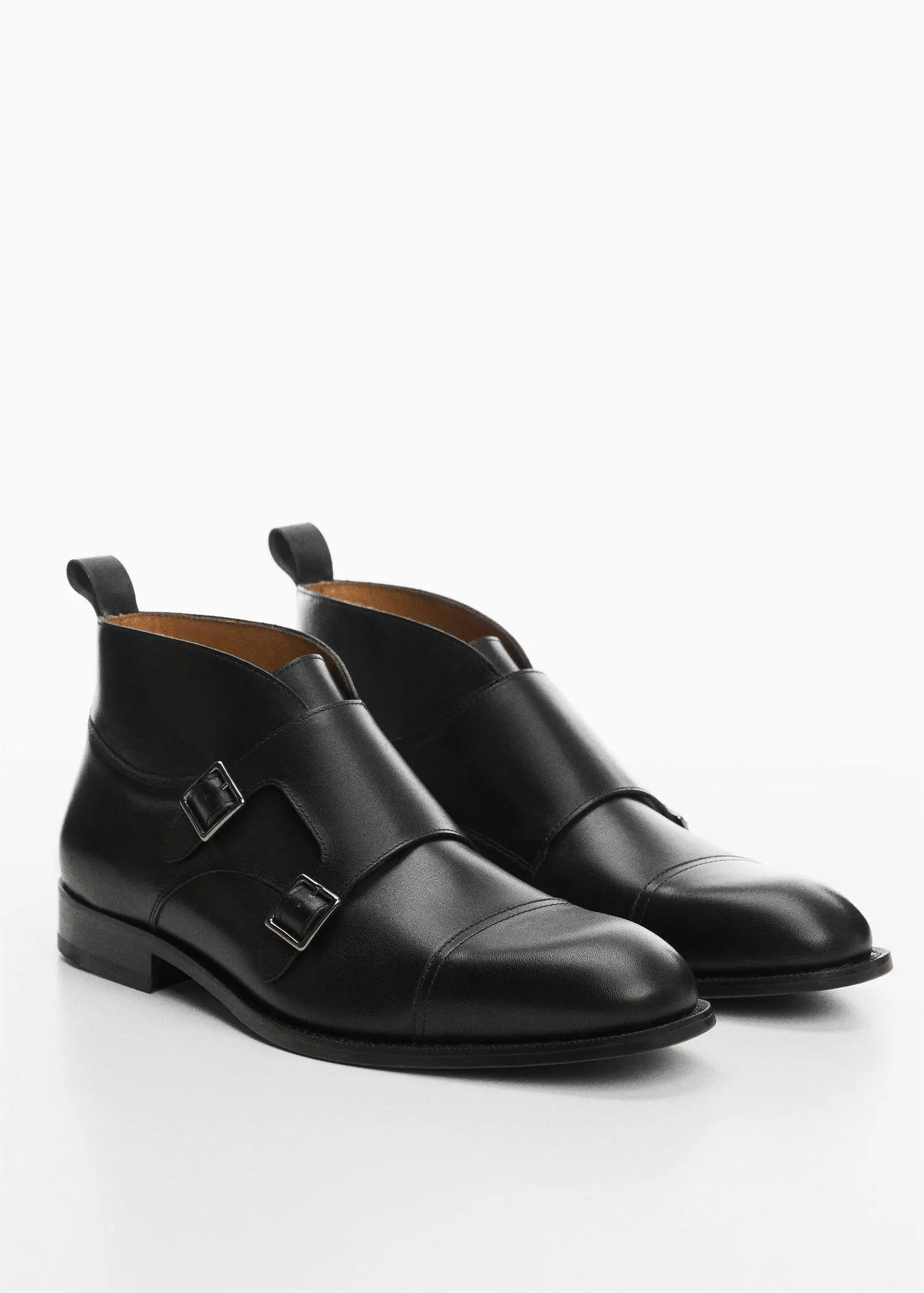 Mango Chelsea leather ankle boots with track sole. 2