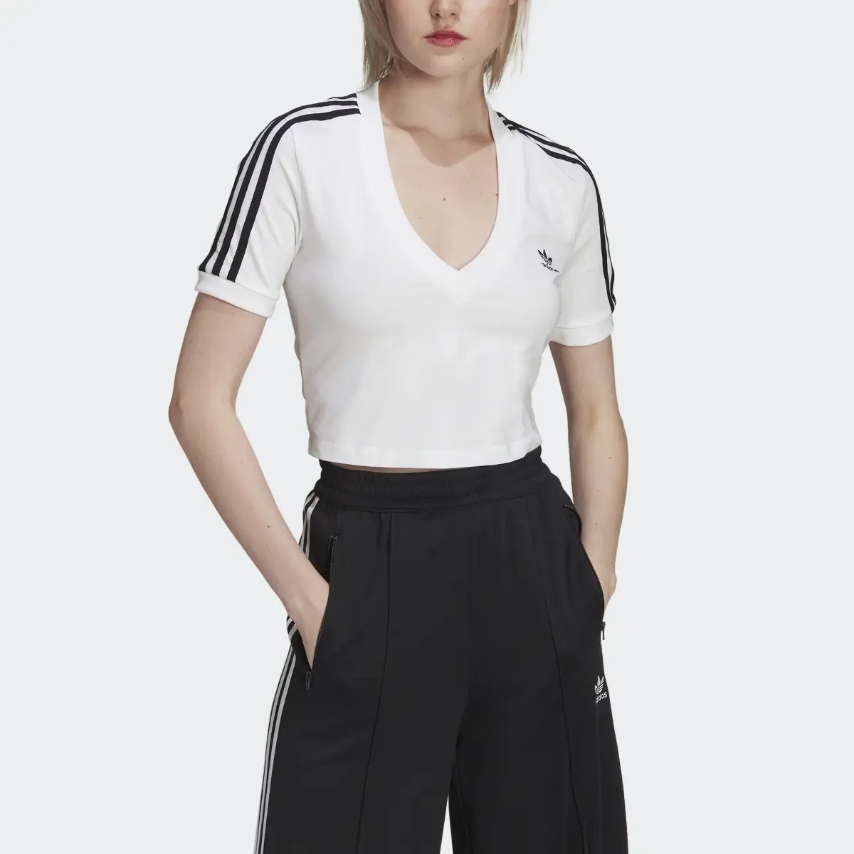 Adidas Adicolor Classics Crop Top. 1