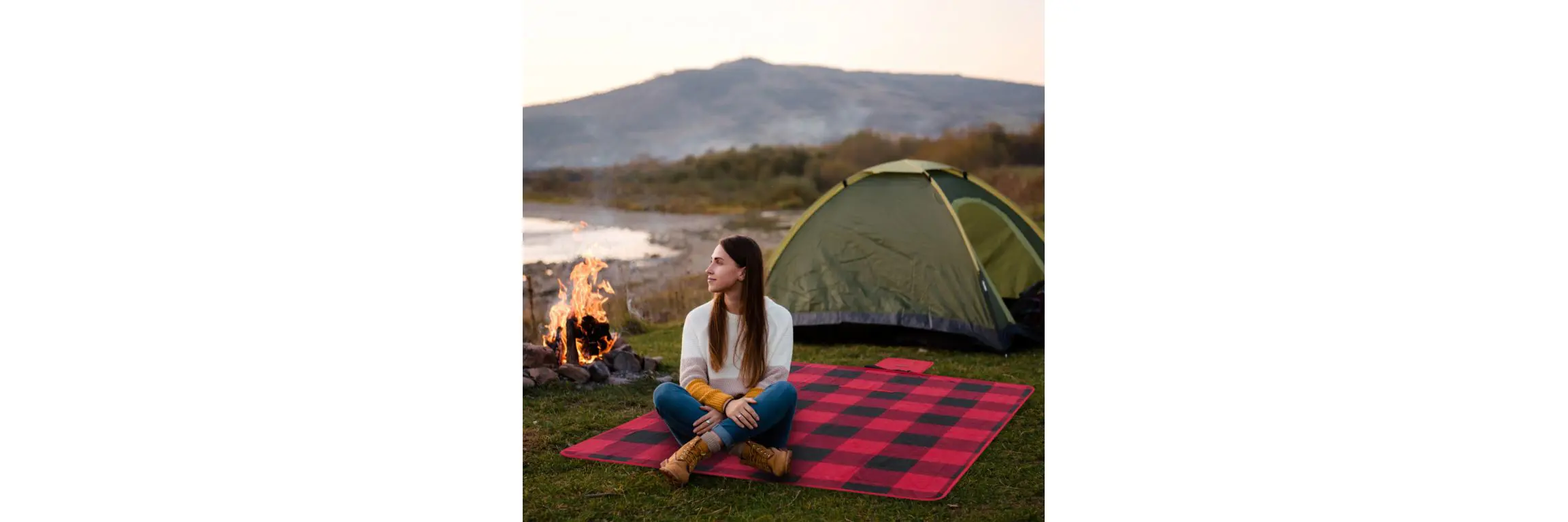 Columbia Packable Stadium Blanket. 2