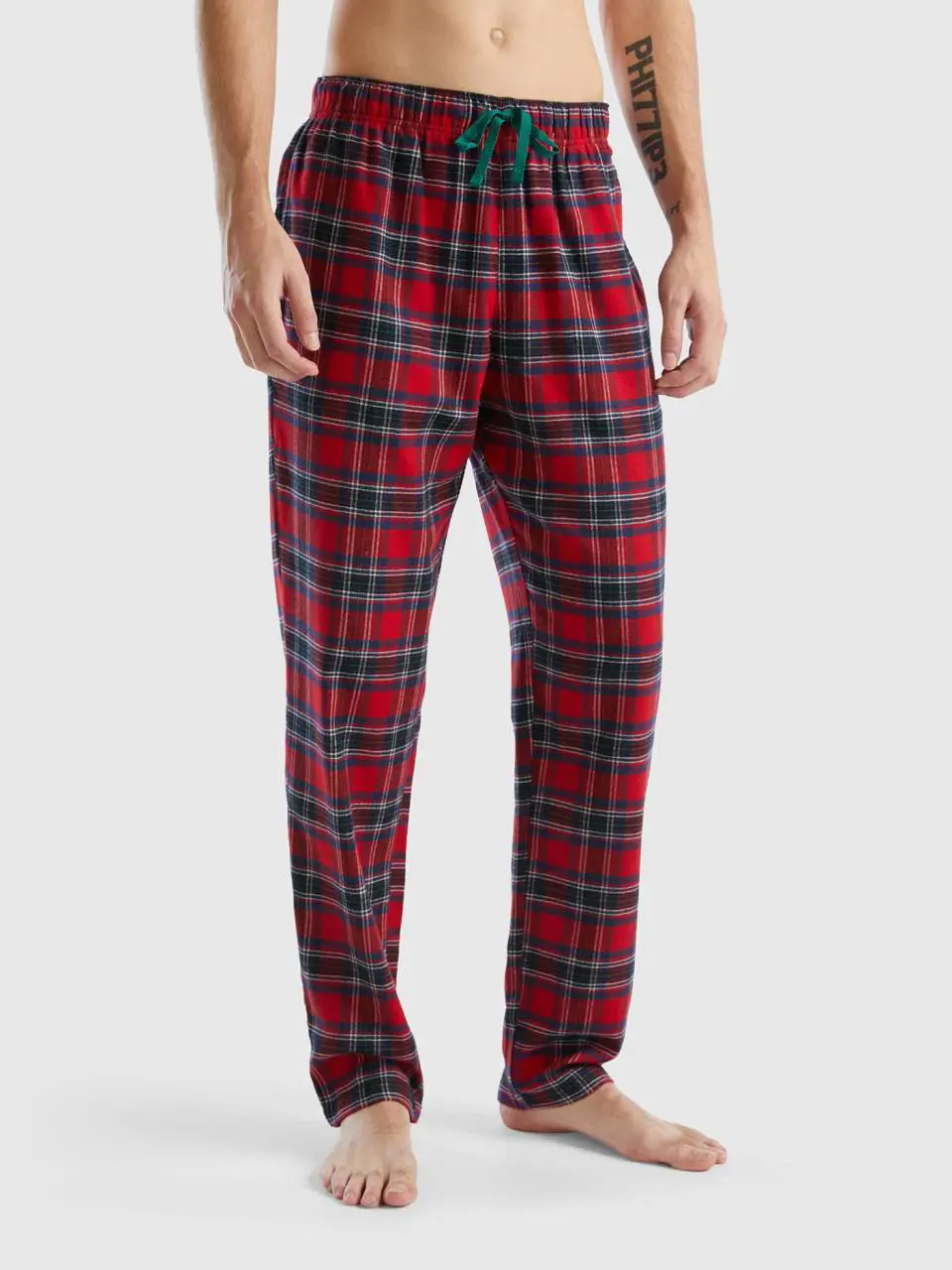 Benetton red and blue tartan trousers. 1