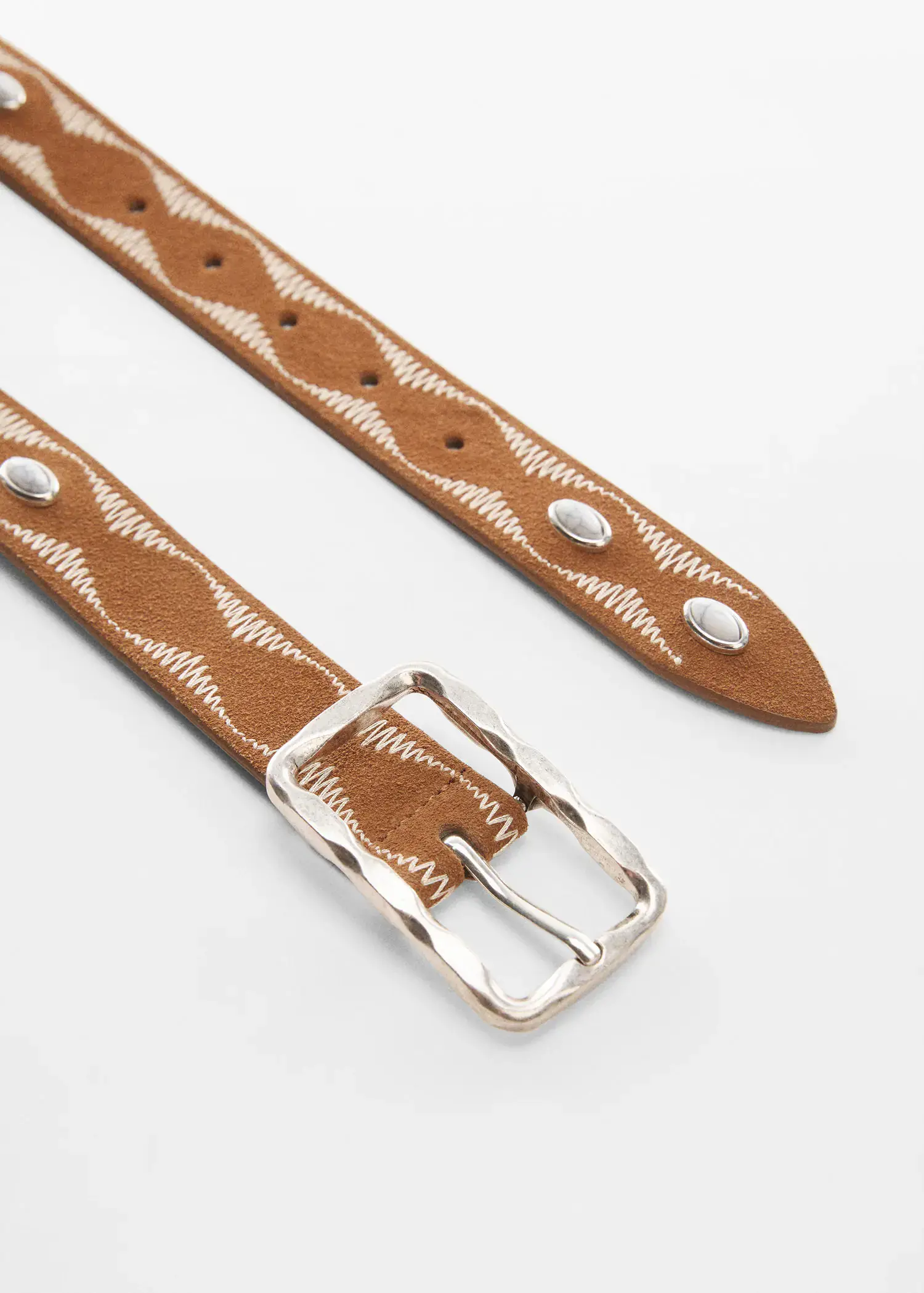 Mango Embroidered leather belt. 2
