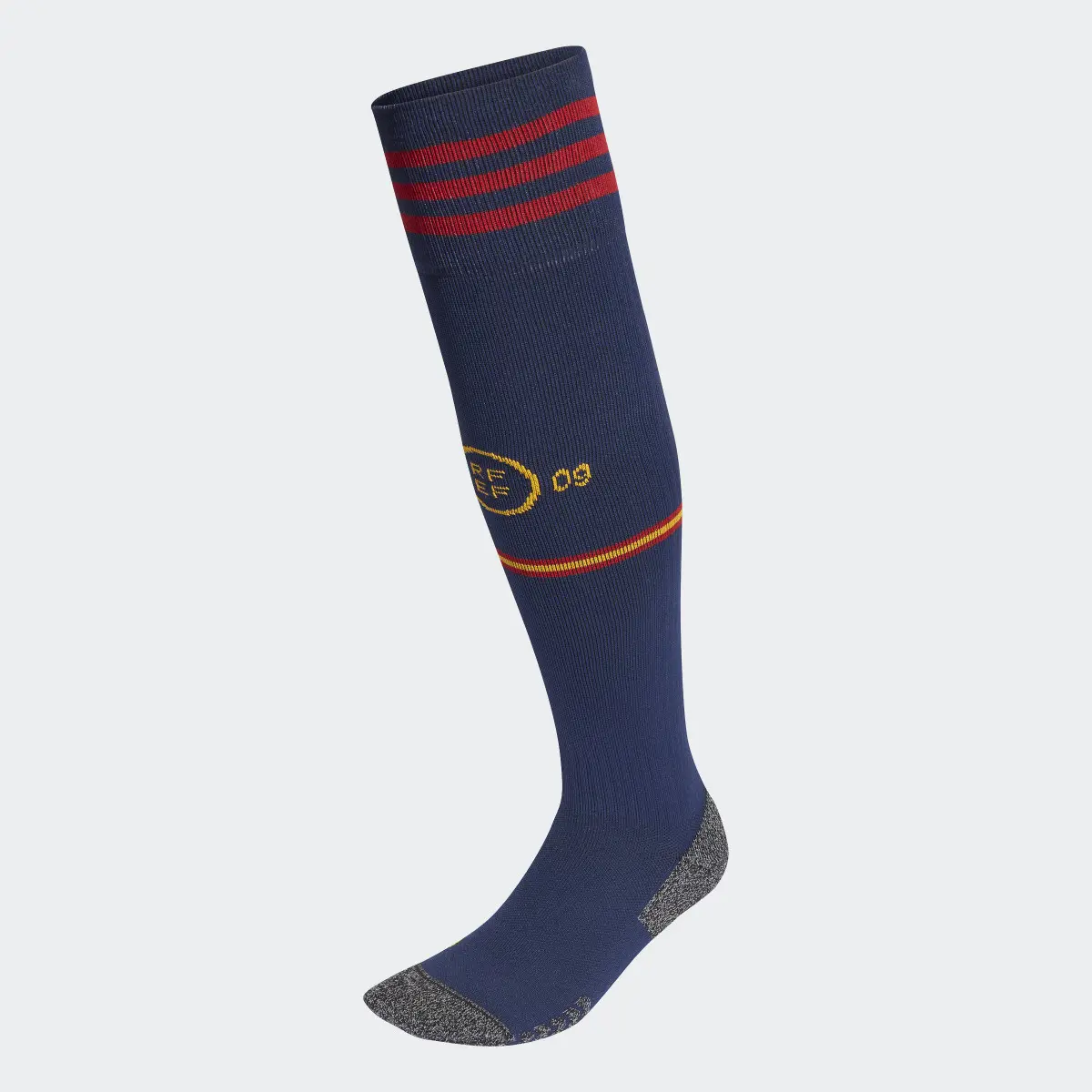 Adidas İspanya 22 İç Saha Çorabı. 2 Adidas İspanya 22 İç Saha Çorabı. 2