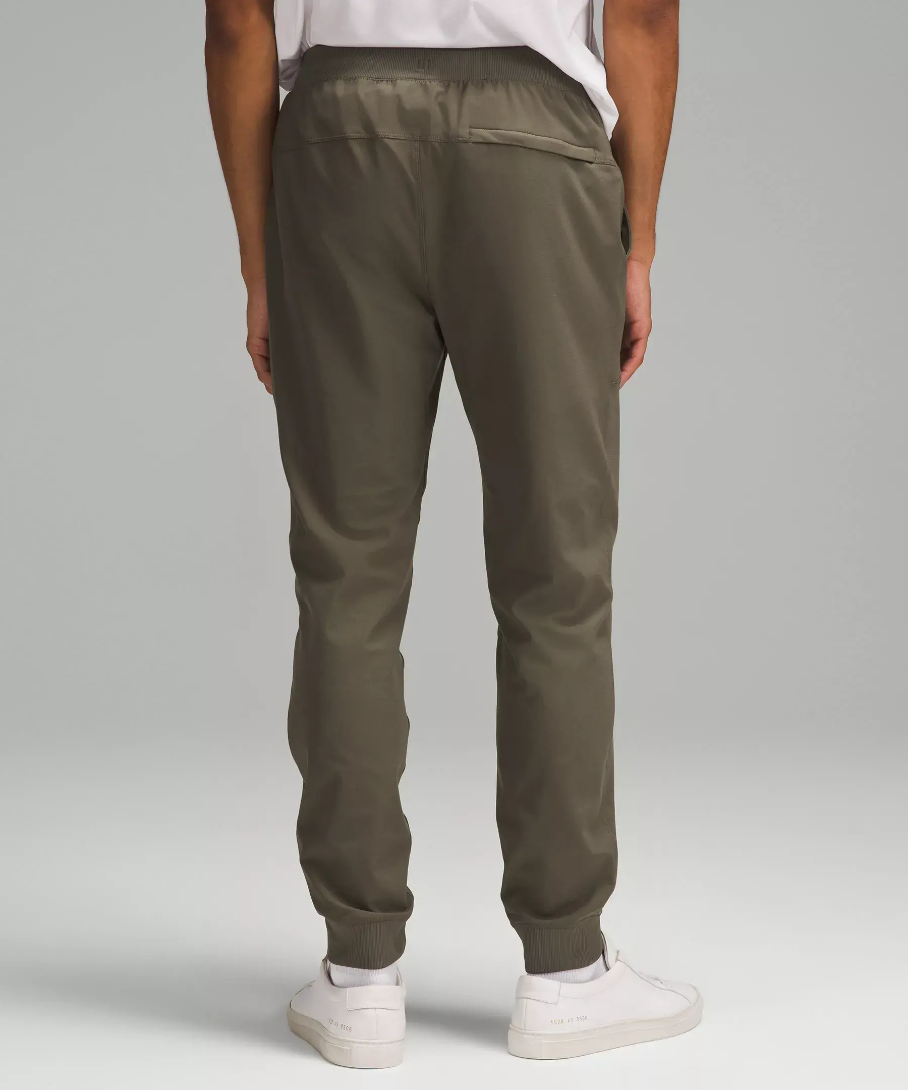 Lululemon ABC Skinny-Fit Jogger. 3