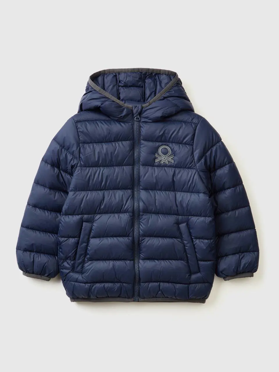 Benetton "rain defender" jacket in nylon. 1