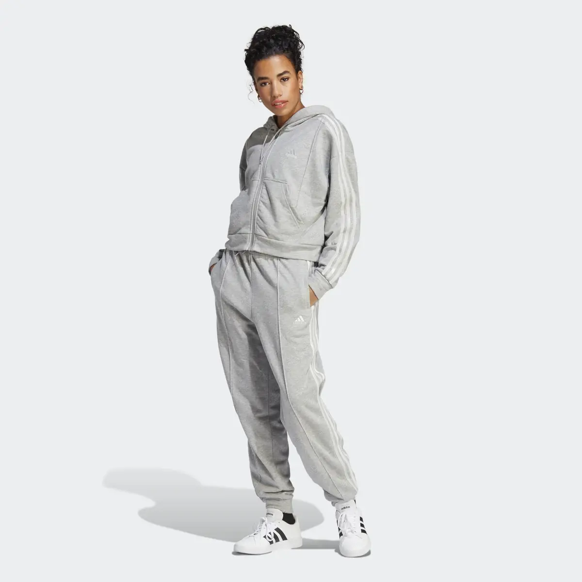 Adidas Energize Tracksuit. 2