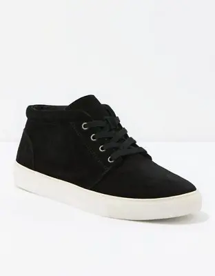 American Eagle Men's Chukka Sneaker. 1