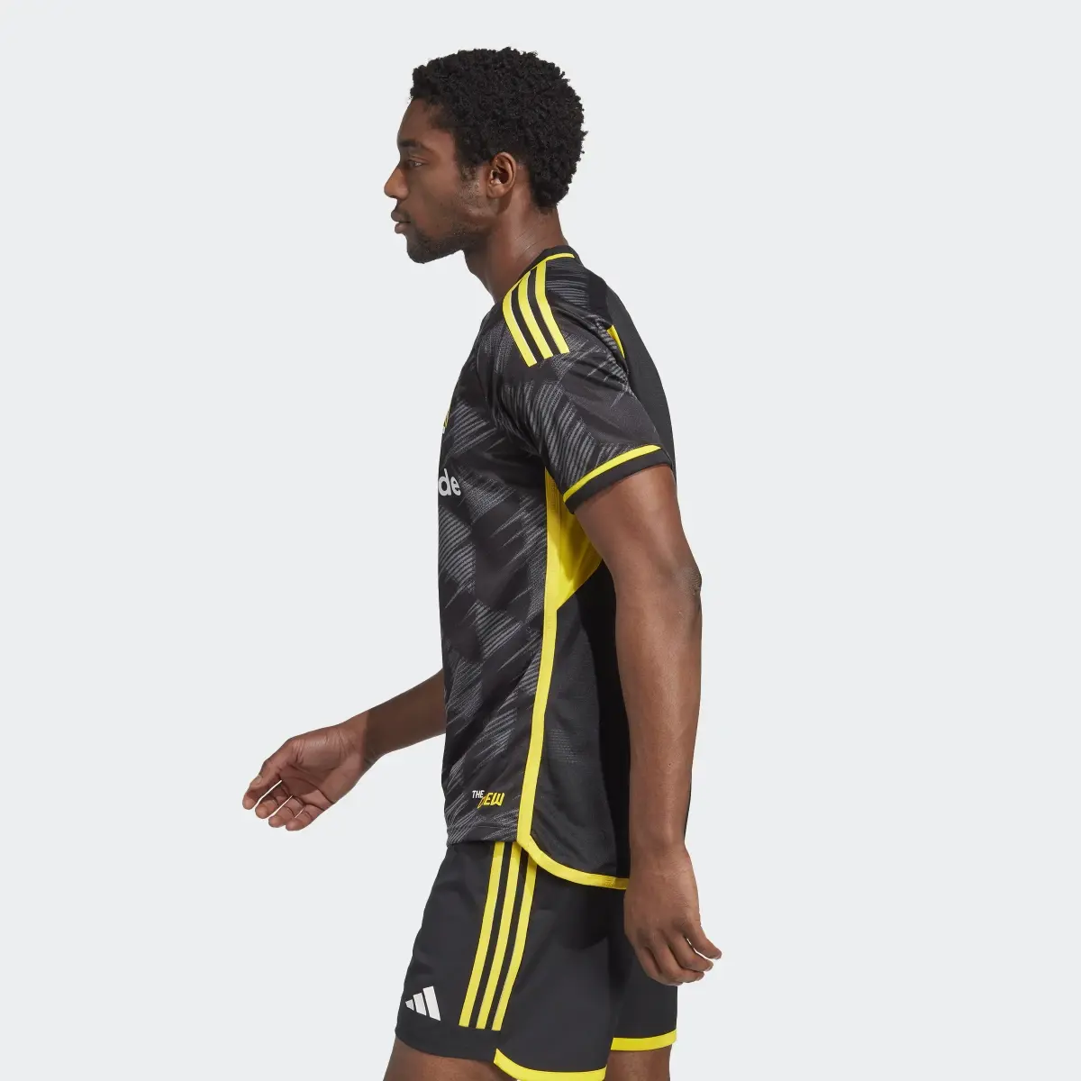 Adidas Columbus Crew 23/24 Away Authentic Jersey. 3