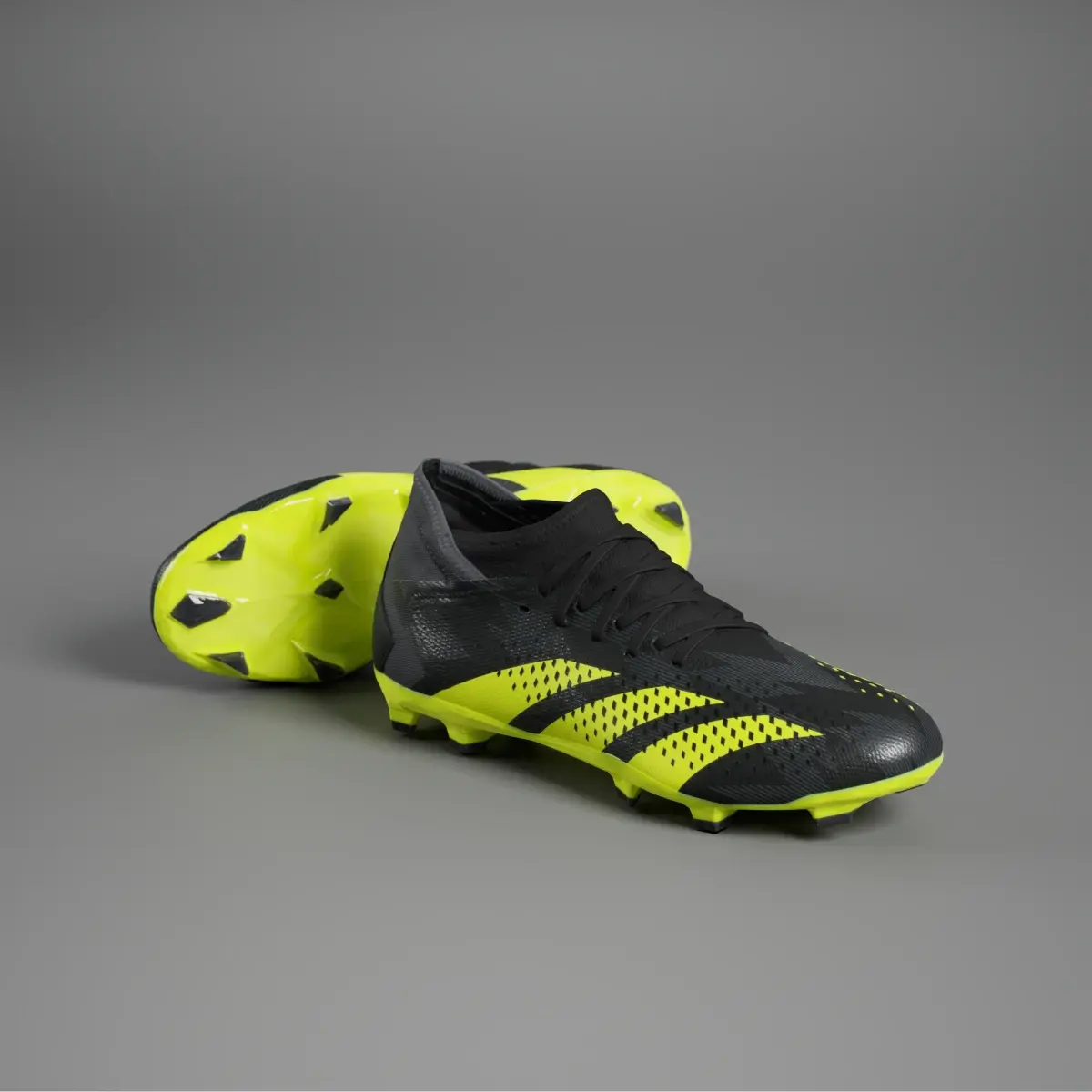 Adidas Predator Accuracy Injection.3 Çim Saha Kramponu. 1