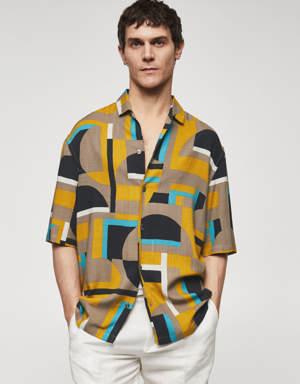 Regular fit geometric print shirt