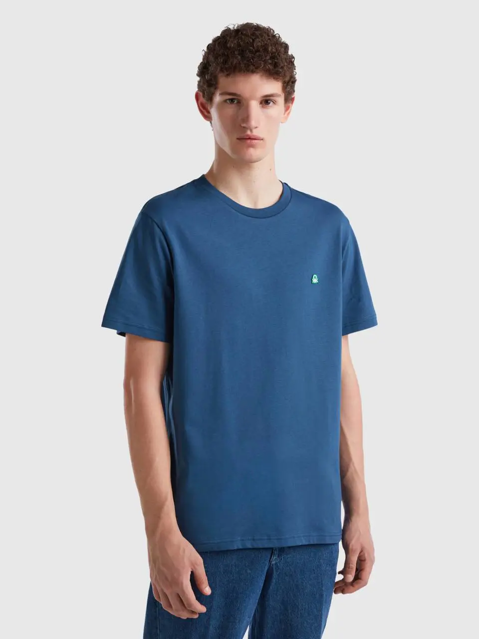 Benetton 100% organic cotton basic t-shirt. 1