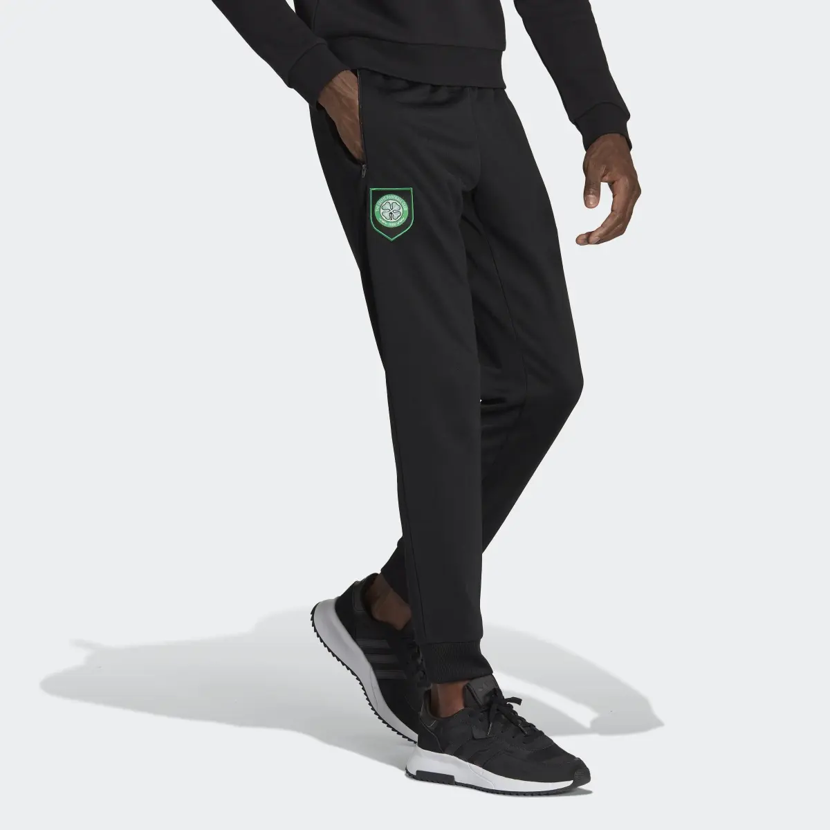 Adidas Pantalón Essentials Trefoil Celtic FC. 3