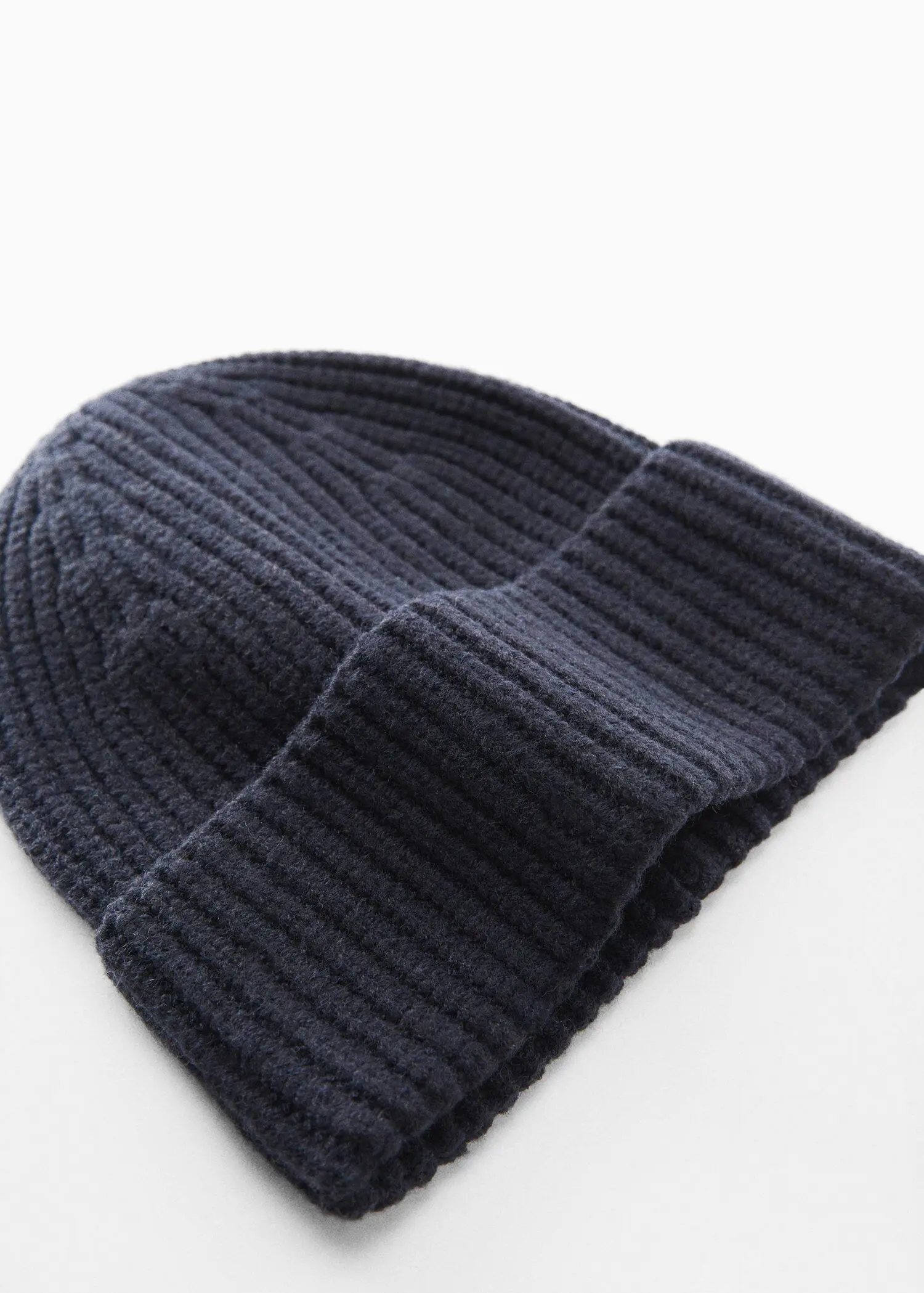 Mango Cappello maglia misto lana. 2