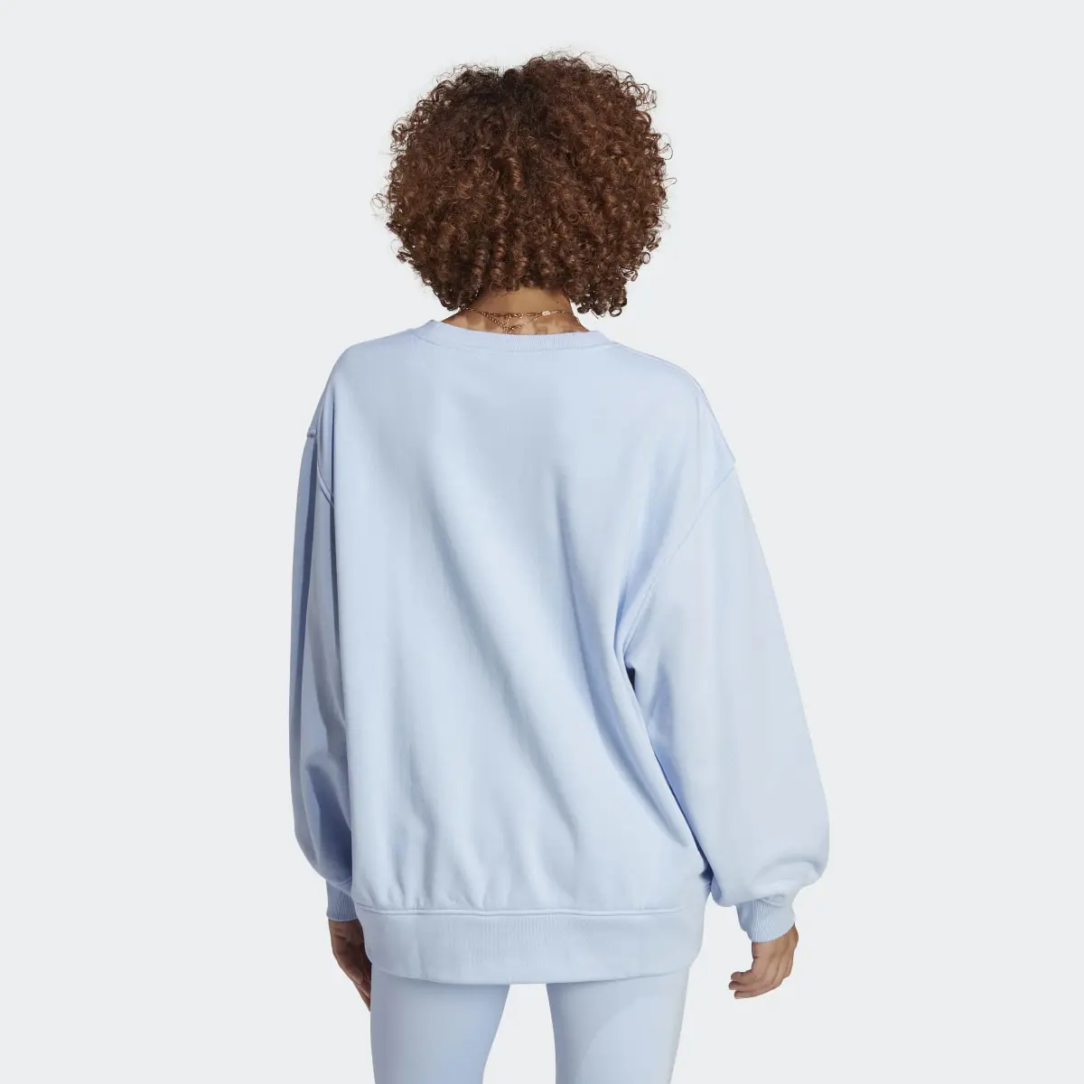 Adidas Sweatshirt Oversize Premium Essentials. 3