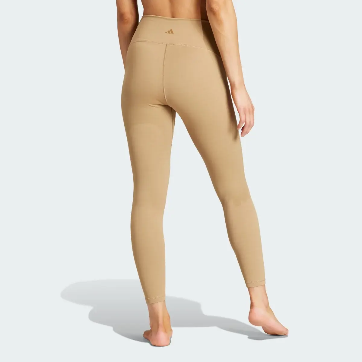 Adidas Legging de yoga 7/8 Studio Luxe taille croisée. 2