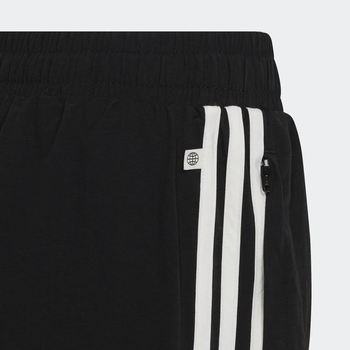 Adidas Pantalón Woven. 3