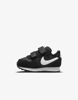 Nike MD Valiant