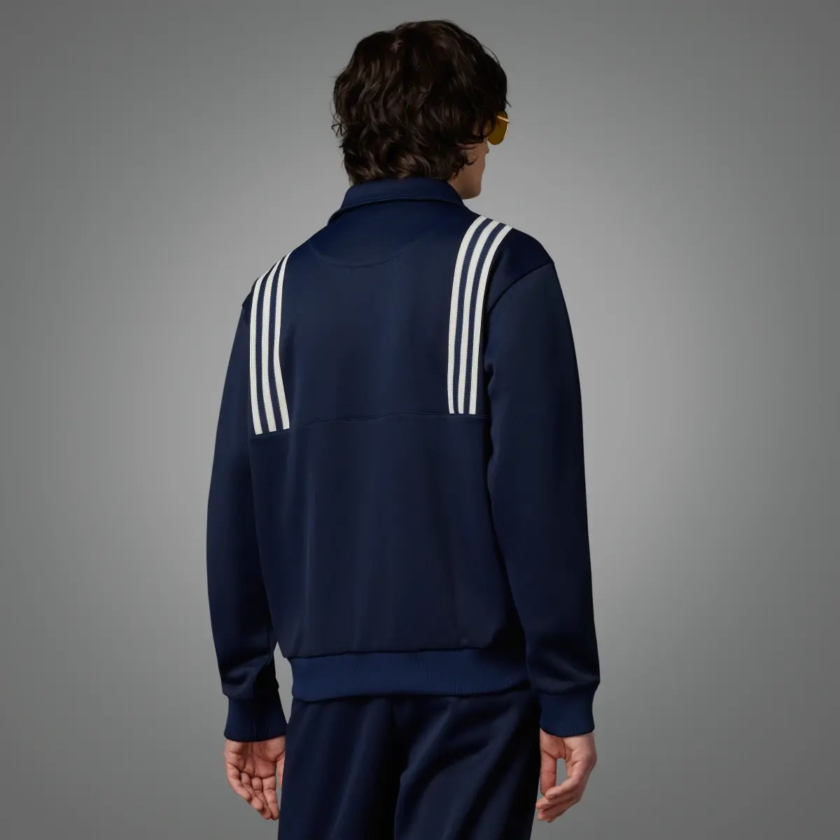 Adidas Adicolor 70s Track Top. 2