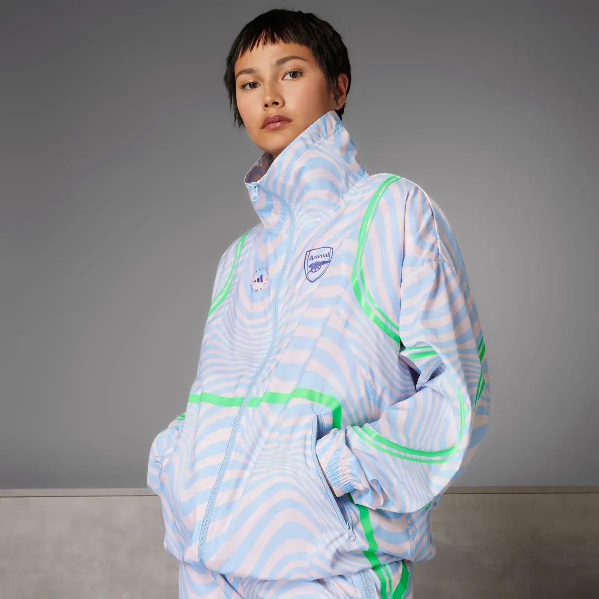 Adidas Veste en toile Arsenal x adidas by Stella McCartney. 1