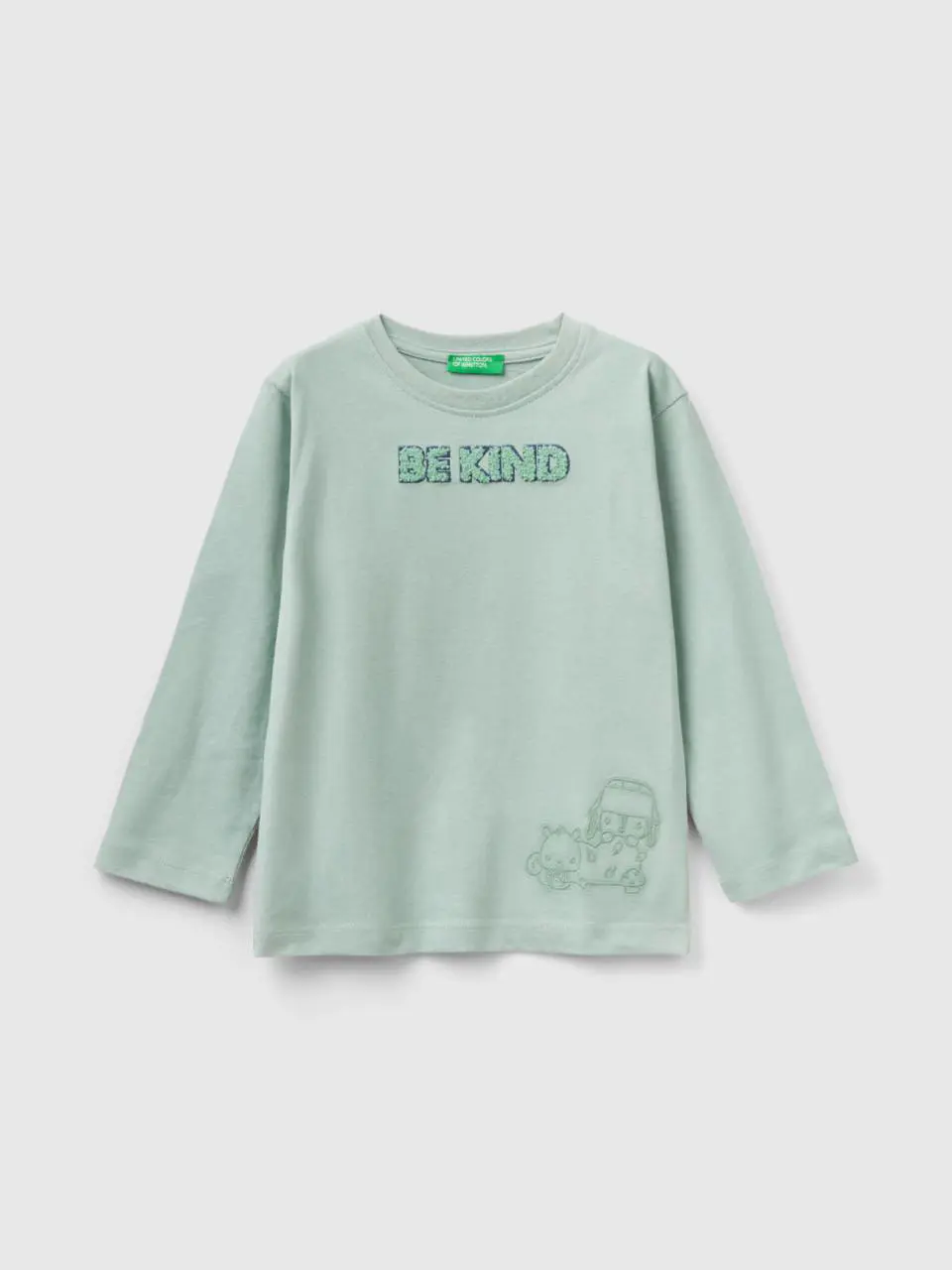 Benetton regular fit t-shirt with embroidery. 1