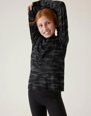 Girl Power Up Seamless Camo Top black